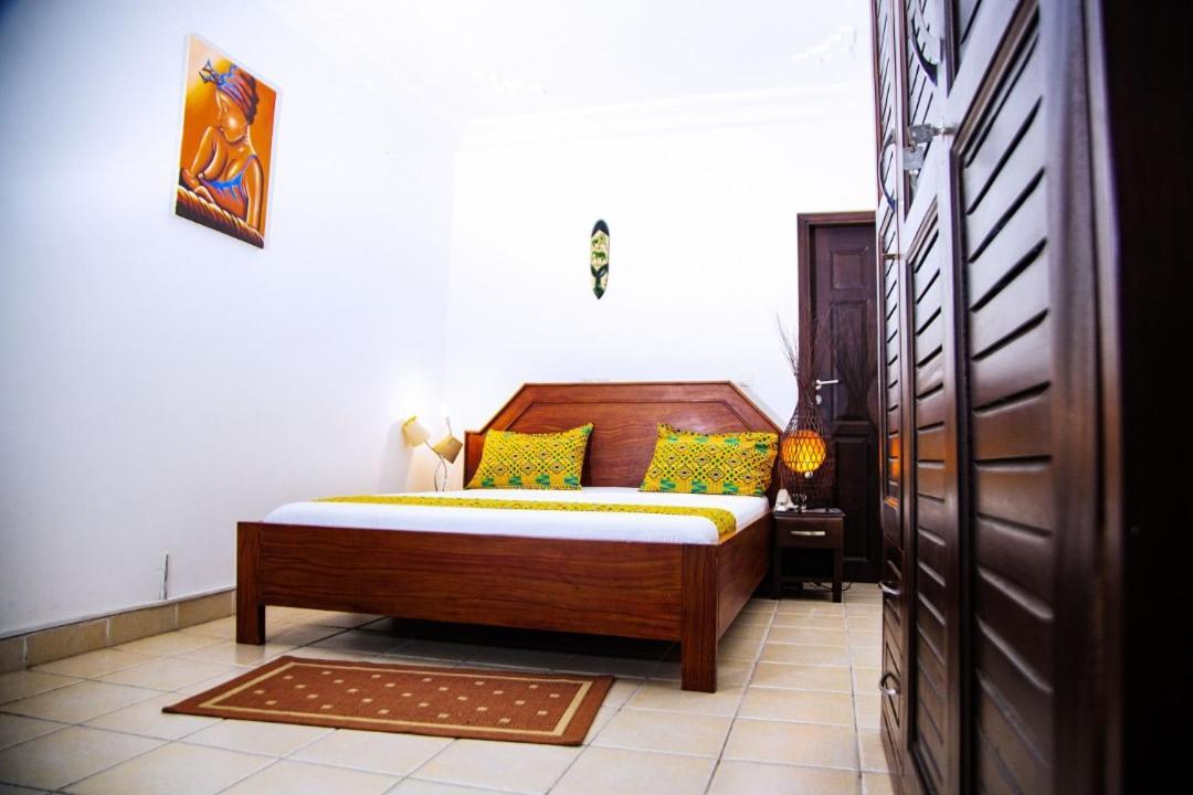 Cypa Hotel Абиджан Экстерьер фото
