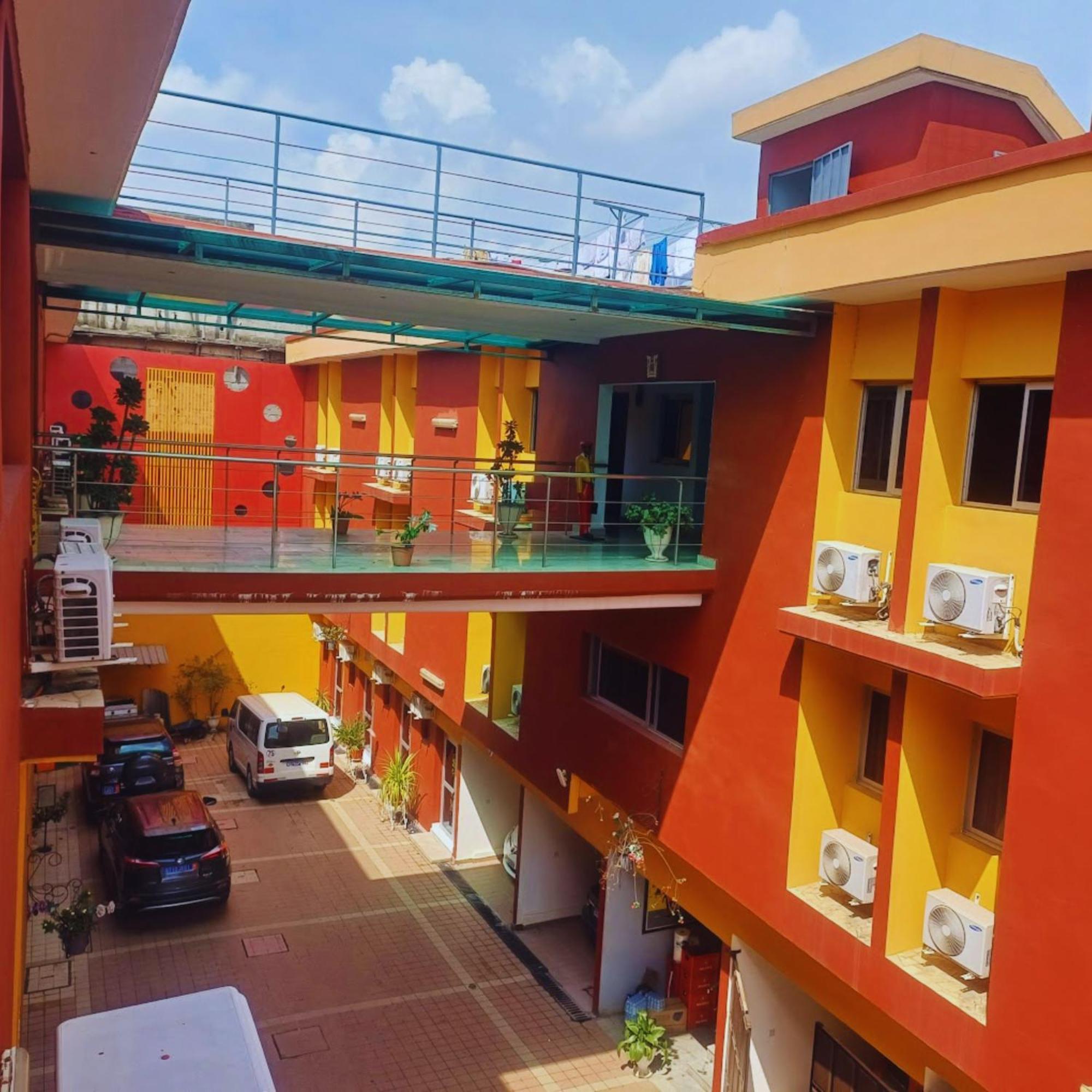 Cypa Hotel Абиджан Экстерьер фото